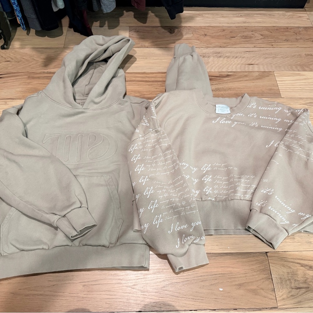 Taylor Swift Tan Hoodie and Sweatshirt Set